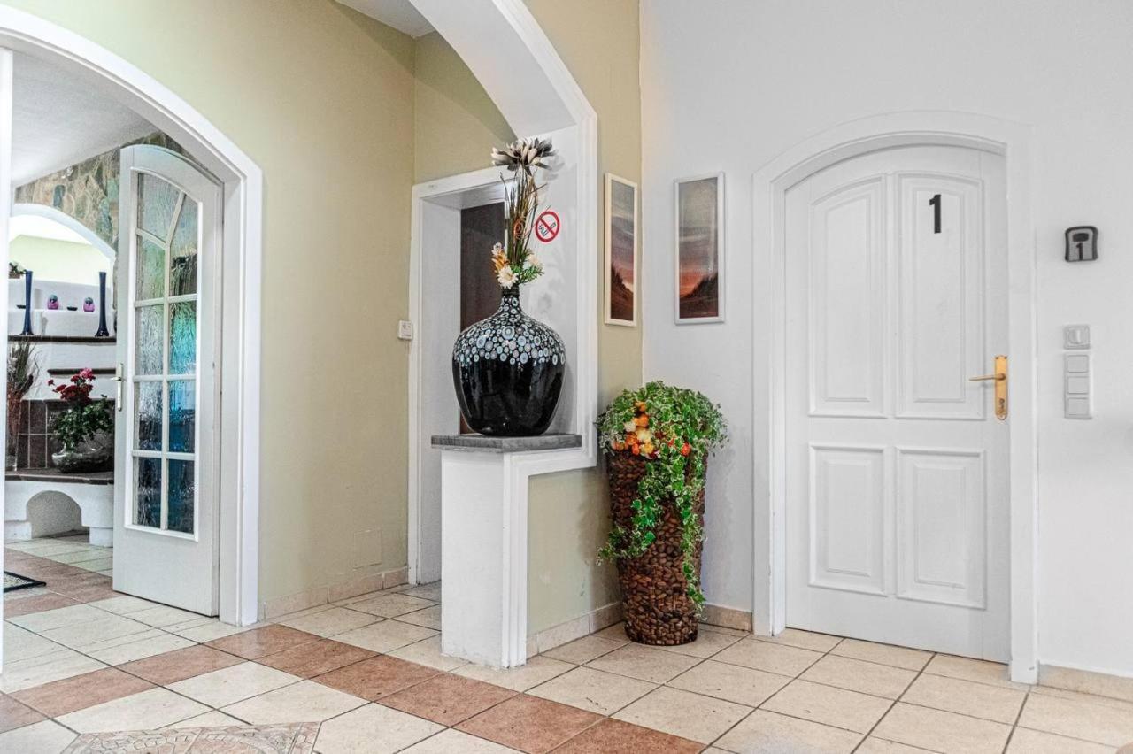 Cozy Room In Amazing House Βιέννη Εξωτερικό φωτογραφία
